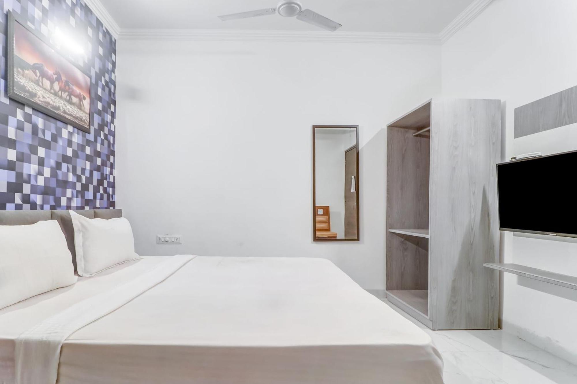Hotel Townhouse Ludhiana Zewnętrze zdjęcie